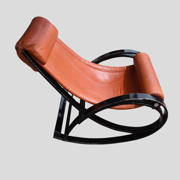 Vintage Red leather Sgarsul Rocking Chair by Gae Aulenti