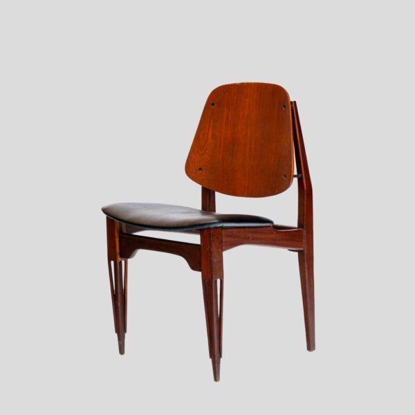 Set of 6 Fratelli Proserpio design chairs