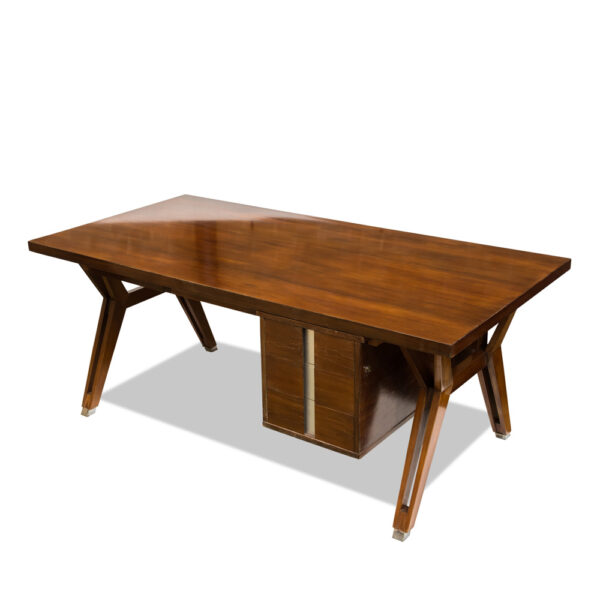 Mim desk