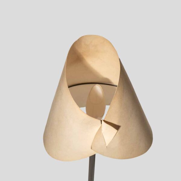Lalune sous le chapeau Light design by Man Ray 1970