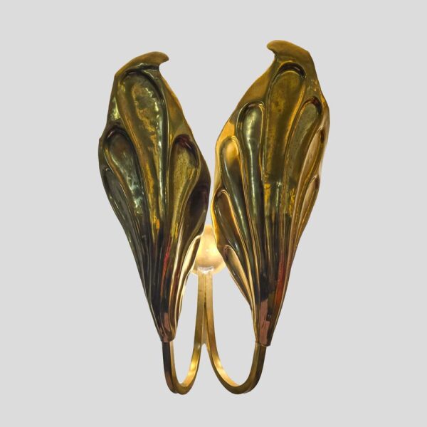 Pair of Vintage brass shape leaf wall lights by Tommaso Barbi