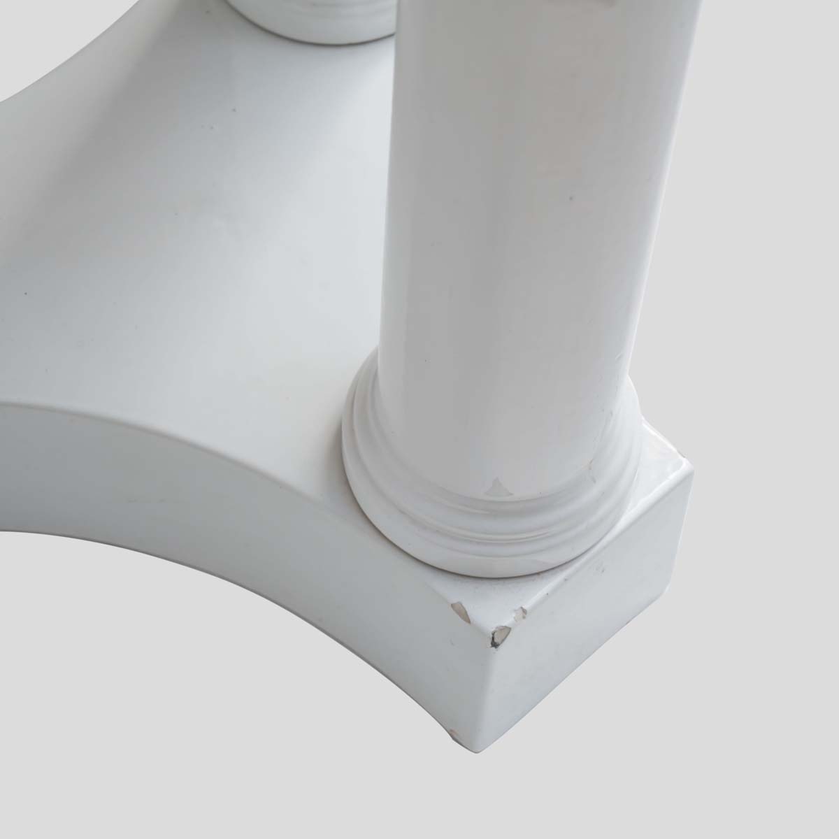 1970s White Ceramic table by Bellini Italiafm2393 (2)