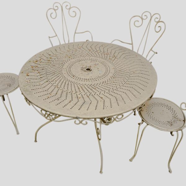 Set of 4 garden chairs and round table, French 1950s