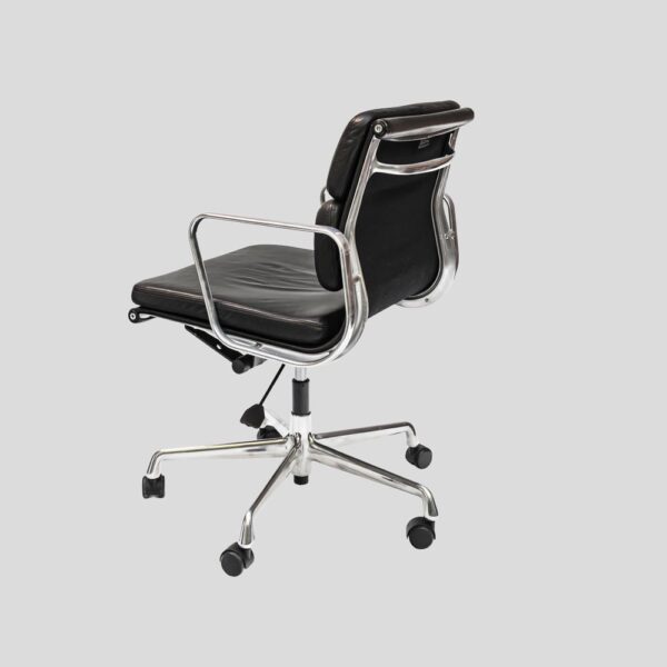 Charles Eames design soft pad for Vitra black leather chair