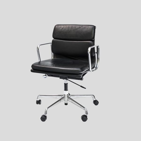 Charles Eames design soft pad for Vitra black leather chair
