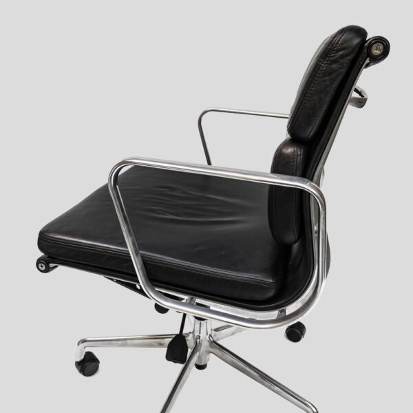 Charles Eames design soft pad for Vitra black leather chair