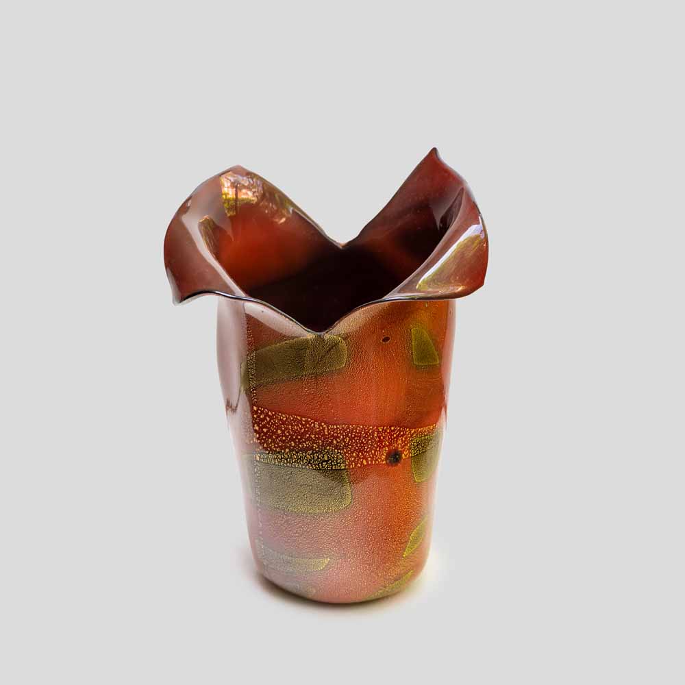 Burnt orange and gold leaf inclusion glass vase by Nichetto-FM486 (9)