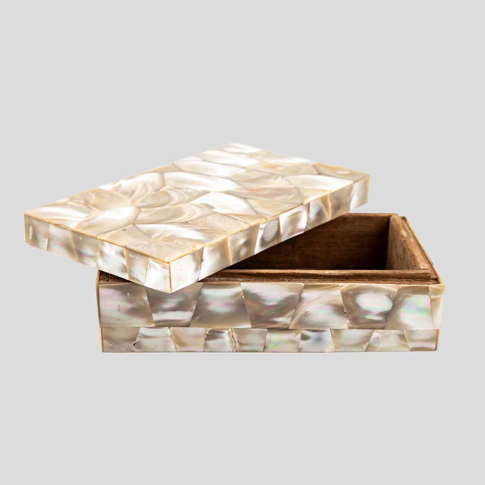White mother of pearl decorated box-FM2456 (1)