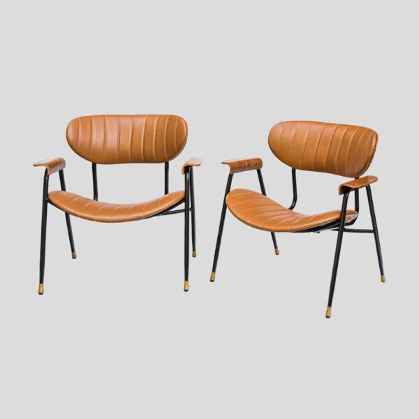 Pair of armchairs leather upholstery by Gastone Rinaldi for Rima