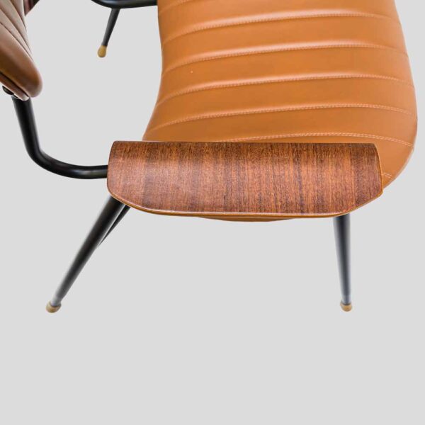 Pair of armchairs leather upholstery by Gastone Rinaldi for Rima